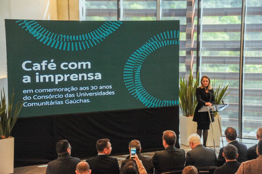 Comung celebra 30 anos destacando impacto das universidades comunitárias no desenvolvimento do RS – 26.08.2026